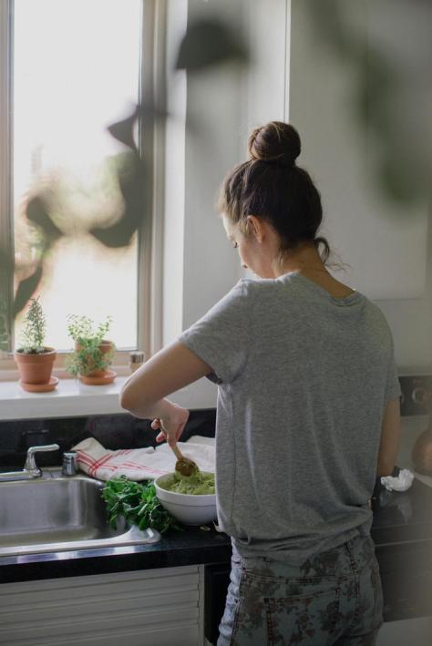 លឹម វីរីយ៉ា (1)