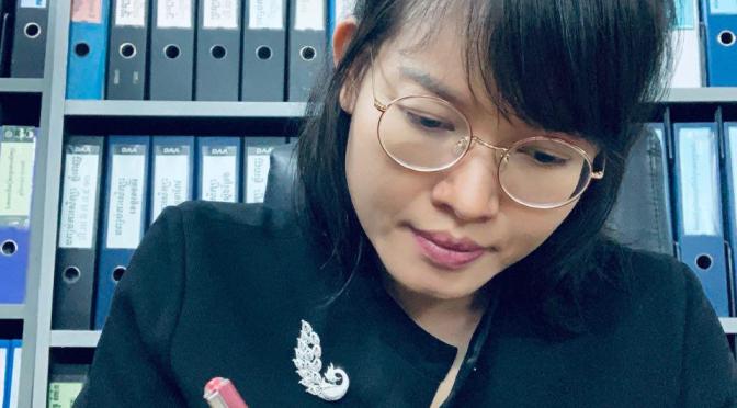 ដើម្បីក្លាយជាអ្នកនិពន្ធ